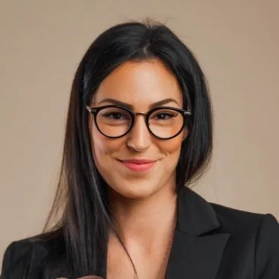 Lydia Dely