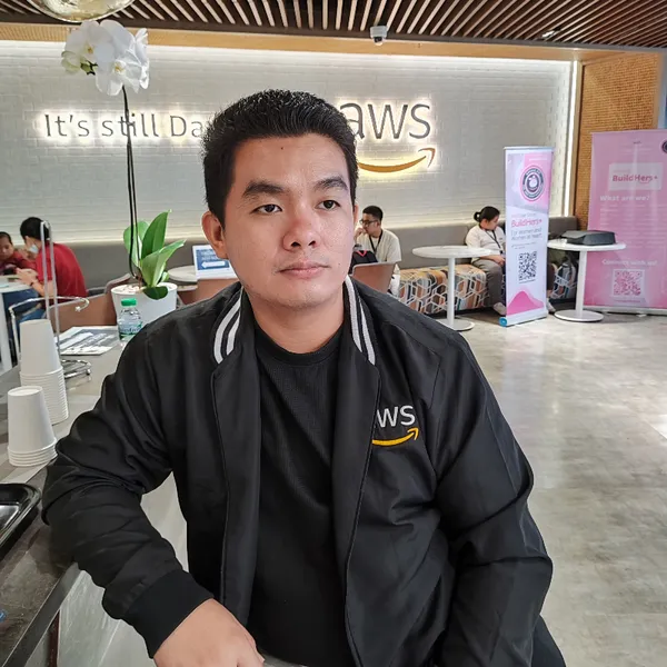 J.R. De Guzman