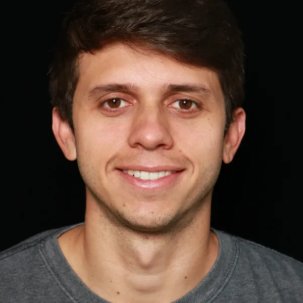 Len Gomes