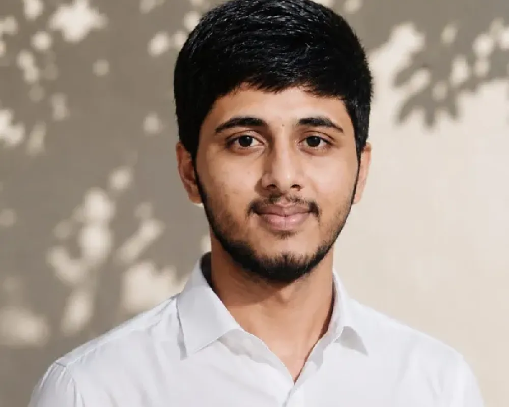 Varadraj Jadhav