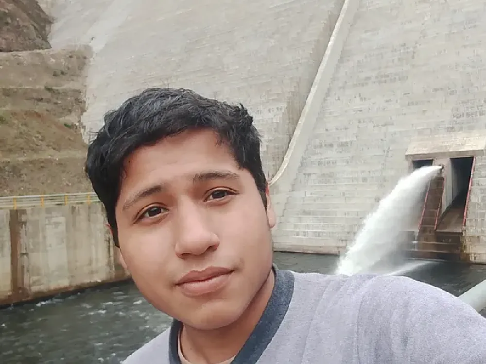 Luis Miguel Yarhui Sandoval