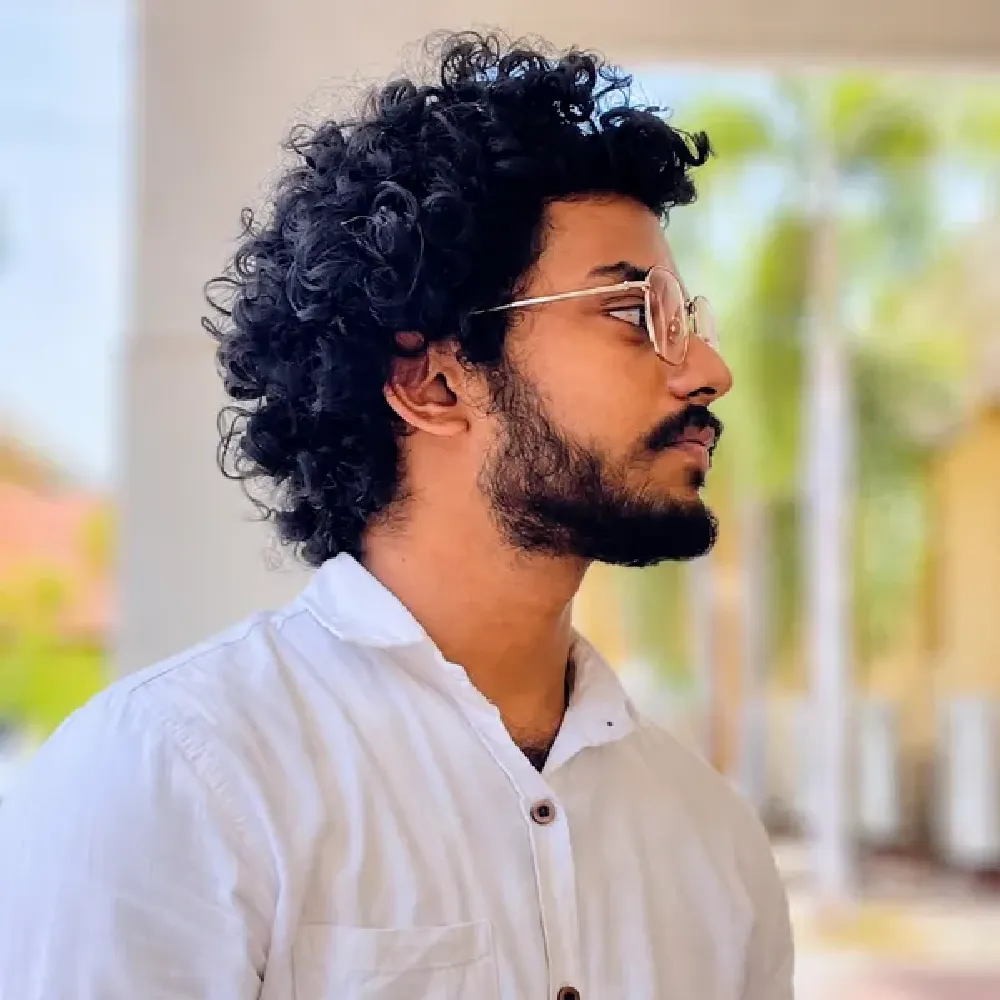 Danush Kaveendaka